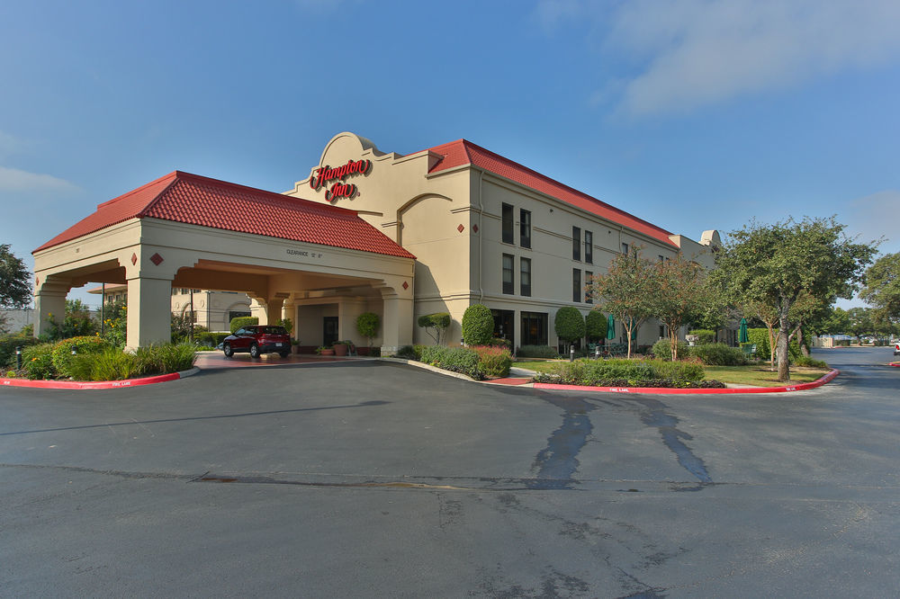 Hampton Inn San Antonio Stone Oak Экстерьер фото