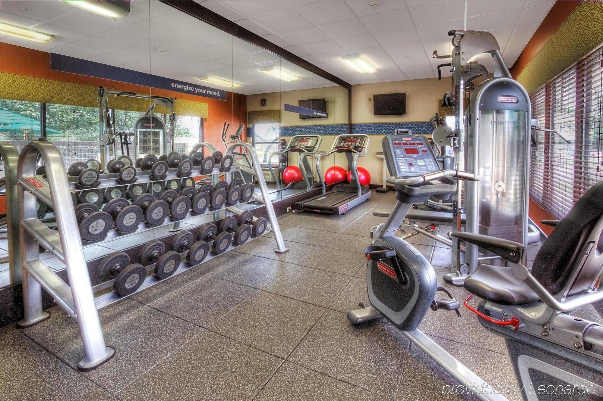 Hampton Inn San Antonio Stone Oak Экстерьер фото